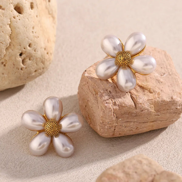 Brincos Flower | Acabamento em Ouro de 18K