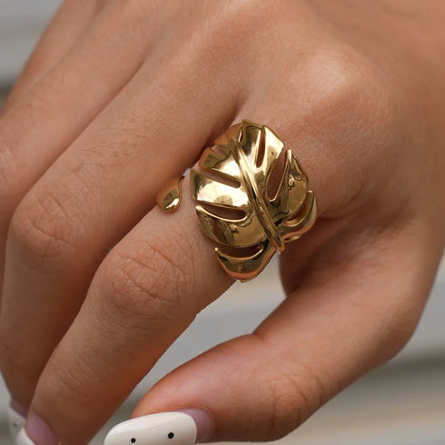 Anel Jennifer | Acabamento em Ouro de 18K