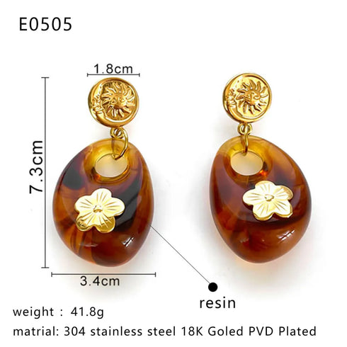 Brincos Evelyn | Acabamento em Ouro de 18K