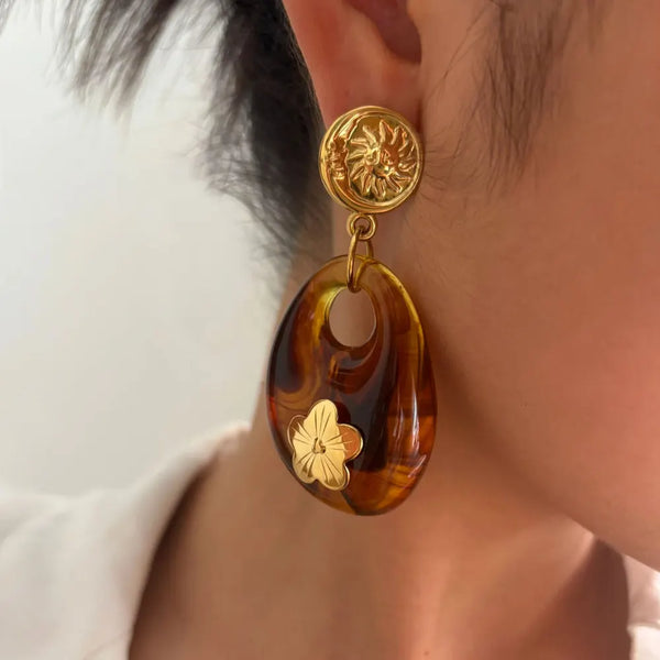 Brincos Evelyn | Acabamento em Ouro de 18K